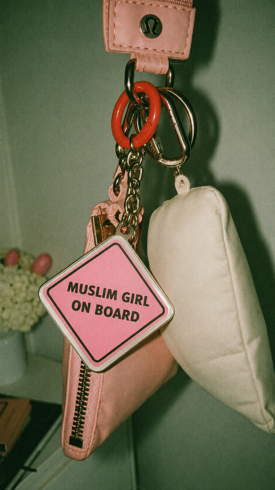 Porte-clés Muslim girl on board